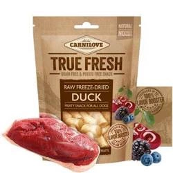 CARNILOVE True Fresh RAW Freeze-dried duck&red fruits 40 g kaczka i czerwone owoce